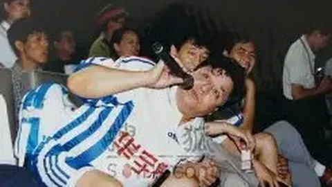 烏度卡盛赞惠特摩爾卓越攻防，激發雙方鬥志火花